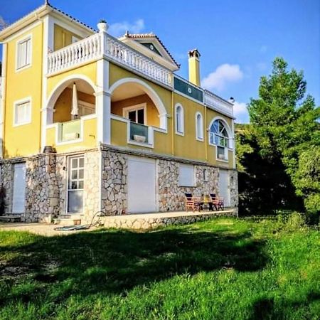 Vila Kalielaia Mouzákion 外观 照片